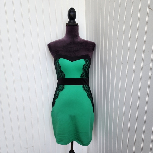 As U Wish Womens Green Black Lace Strapless Dress Bodycon Mini Stretch Small - Picture 1 of 13